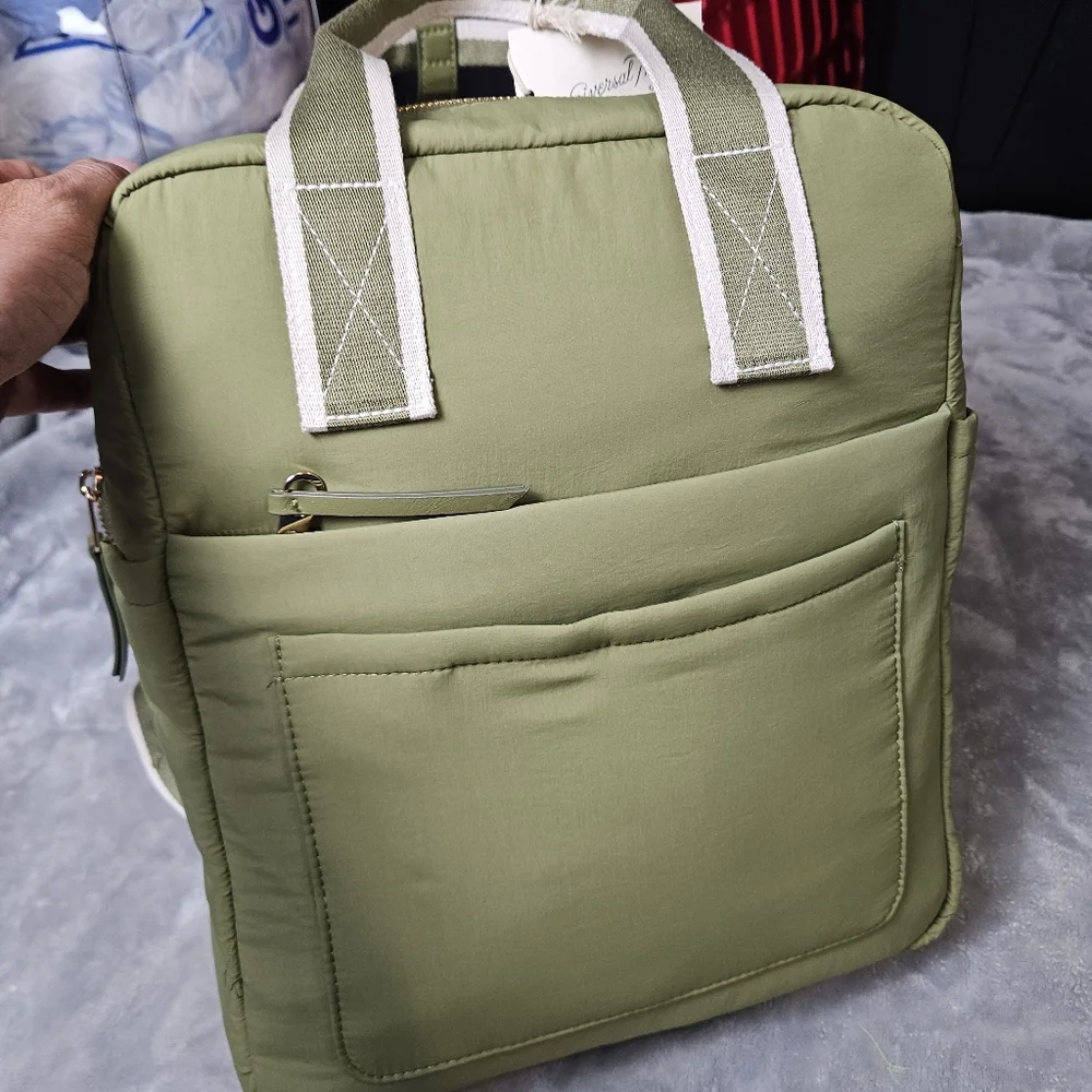 NEW Universal Thread Green Square Backpack - Picture 3 of 14
